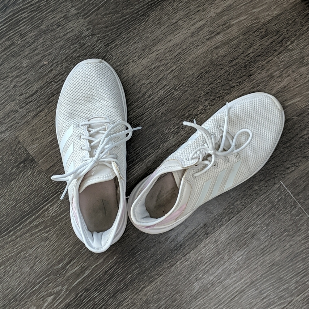 Adidas tennis shoes